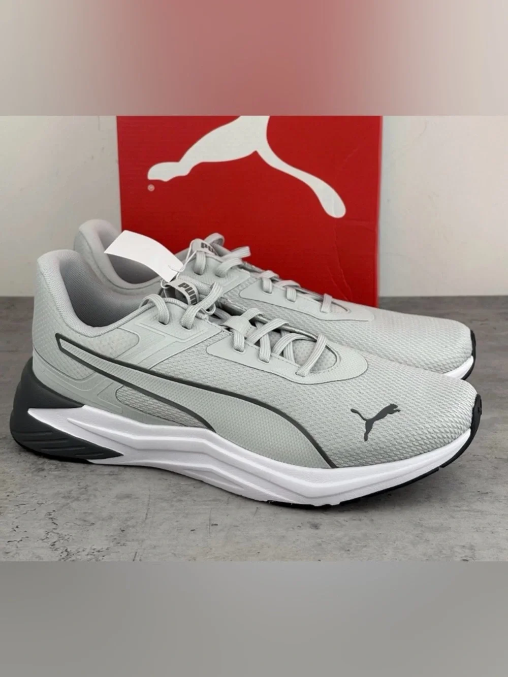 Men’s PUMA Disperse Sneaker Gray Light Weight Athletic Running Shoes‎ 8.5 new